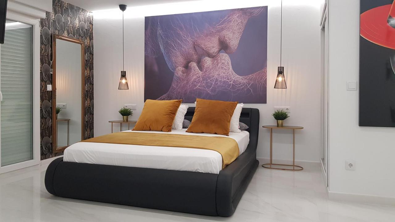 Apartamento Pepi Puerto (Adults Only) Santa Pola Eksteriør bilde